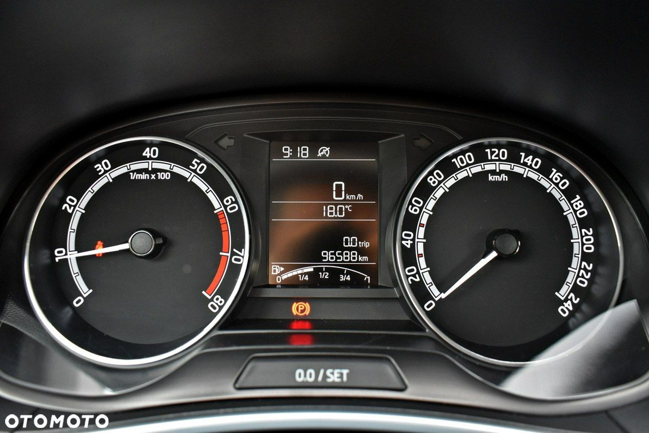 Skoda Fabia 1.0 TSI Ambition - 15