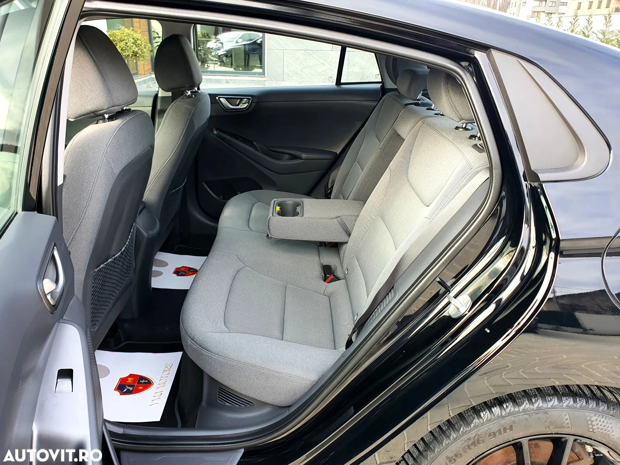 Hyundai IONIQ Plug-in-Hybrid 1.6 GDI Style - 24