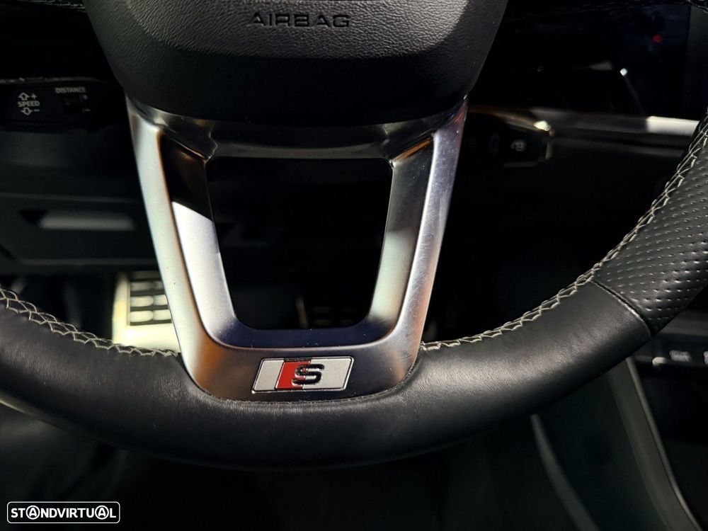 Audi Q3 45 TFSIe S line S tronic - 25