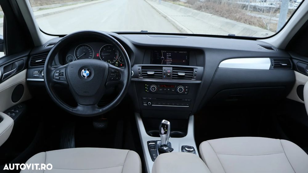 BMW X3 xDrive20d Aut. - 8