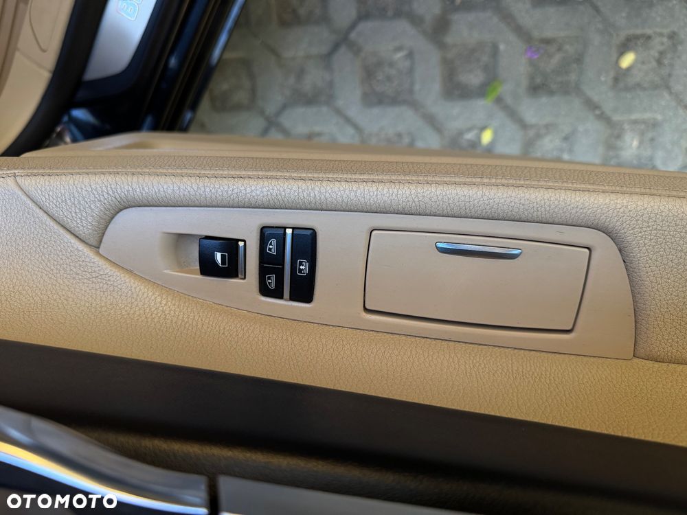 BMW Seria 7 730d - 19
