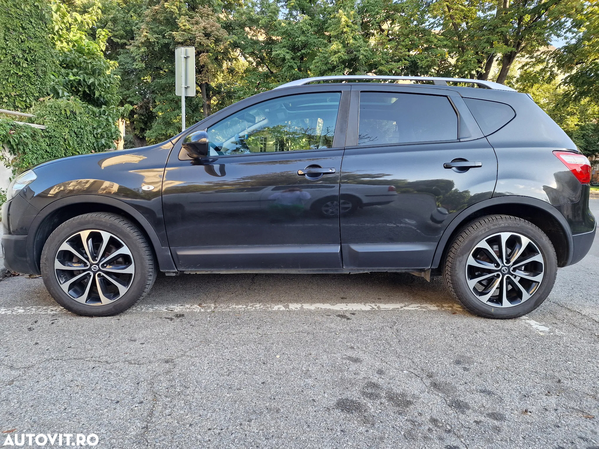 Nissan Qashqai - 11