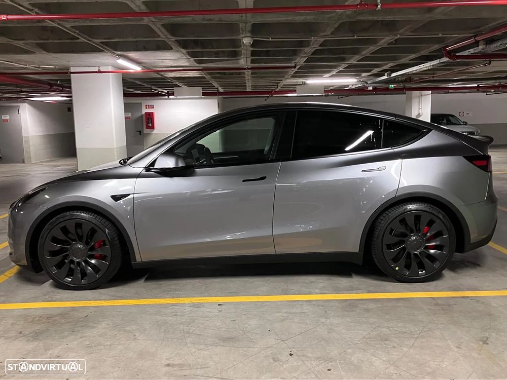Tesla Model Y Performance Tração Integral - 3