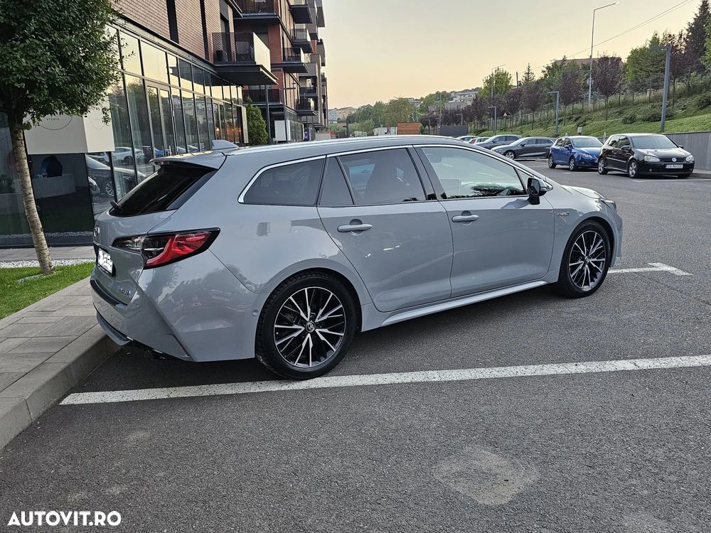 Toyota Corolla 2.0 Lounge - 4