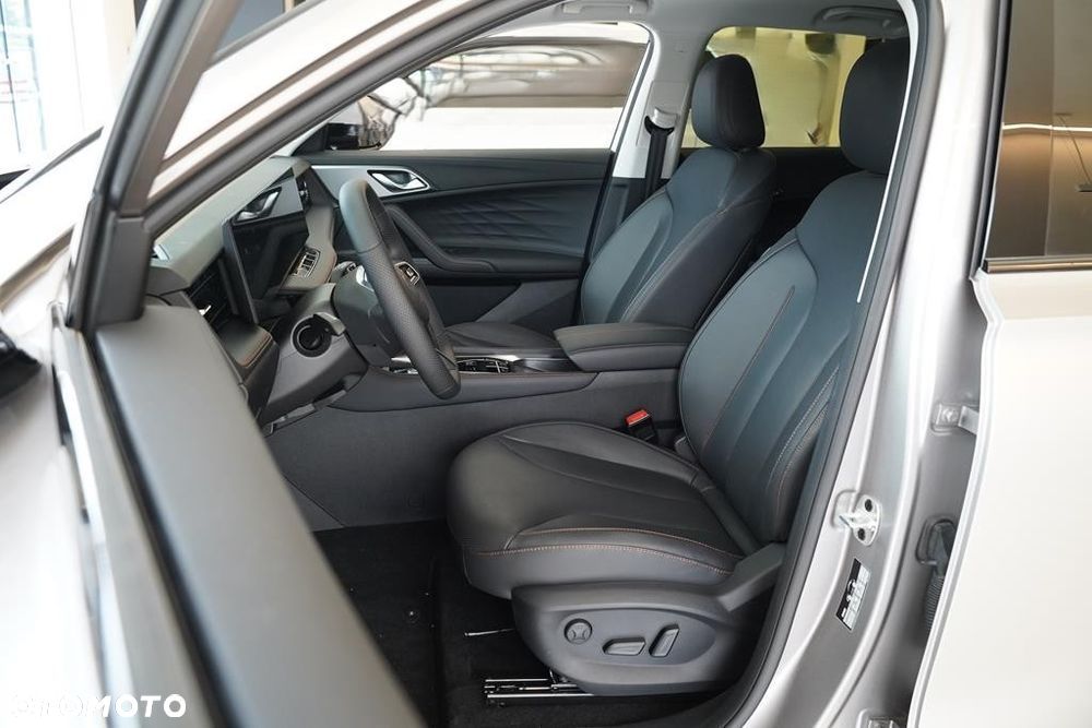 MG HS 1.5T HEV+ Exclusive - 10