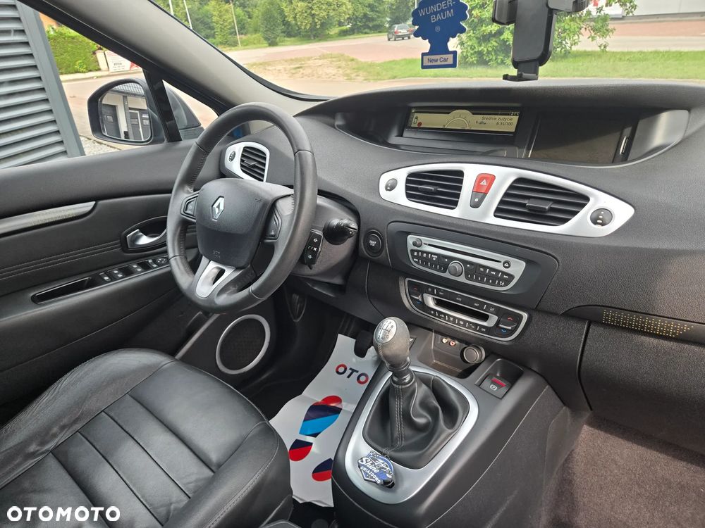 Renault Scenic dCi 130 FAP Bose Edition - 28