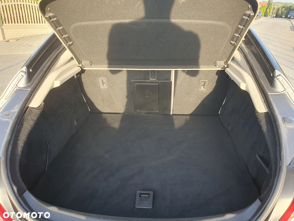 Opel Insignia - 9