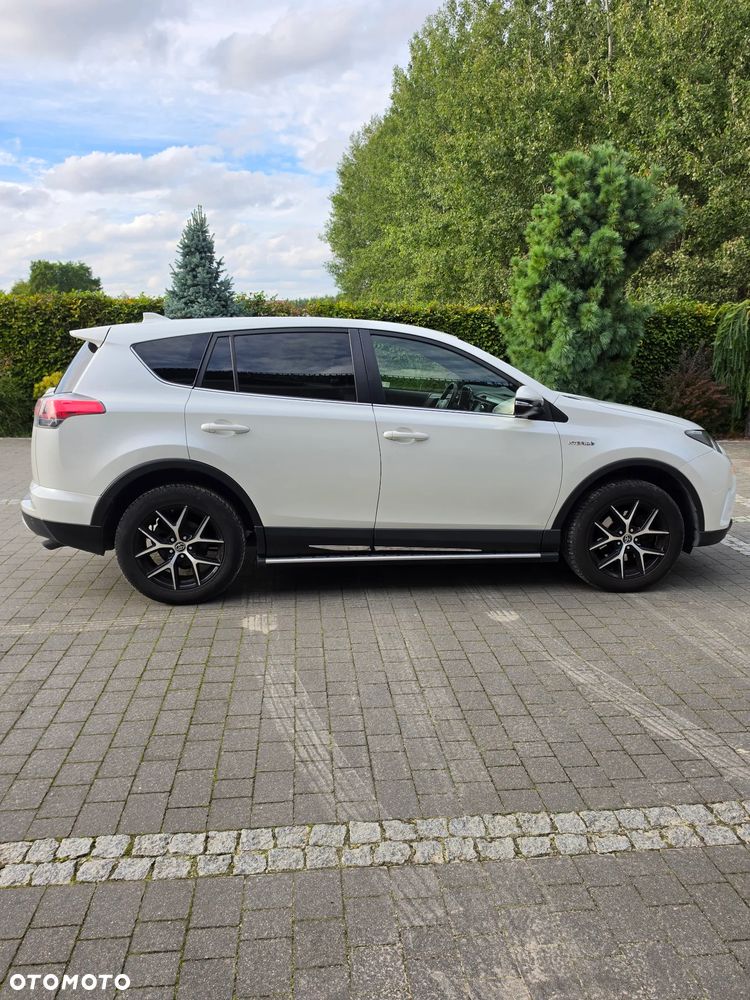 Toyota RAV4 - 5
