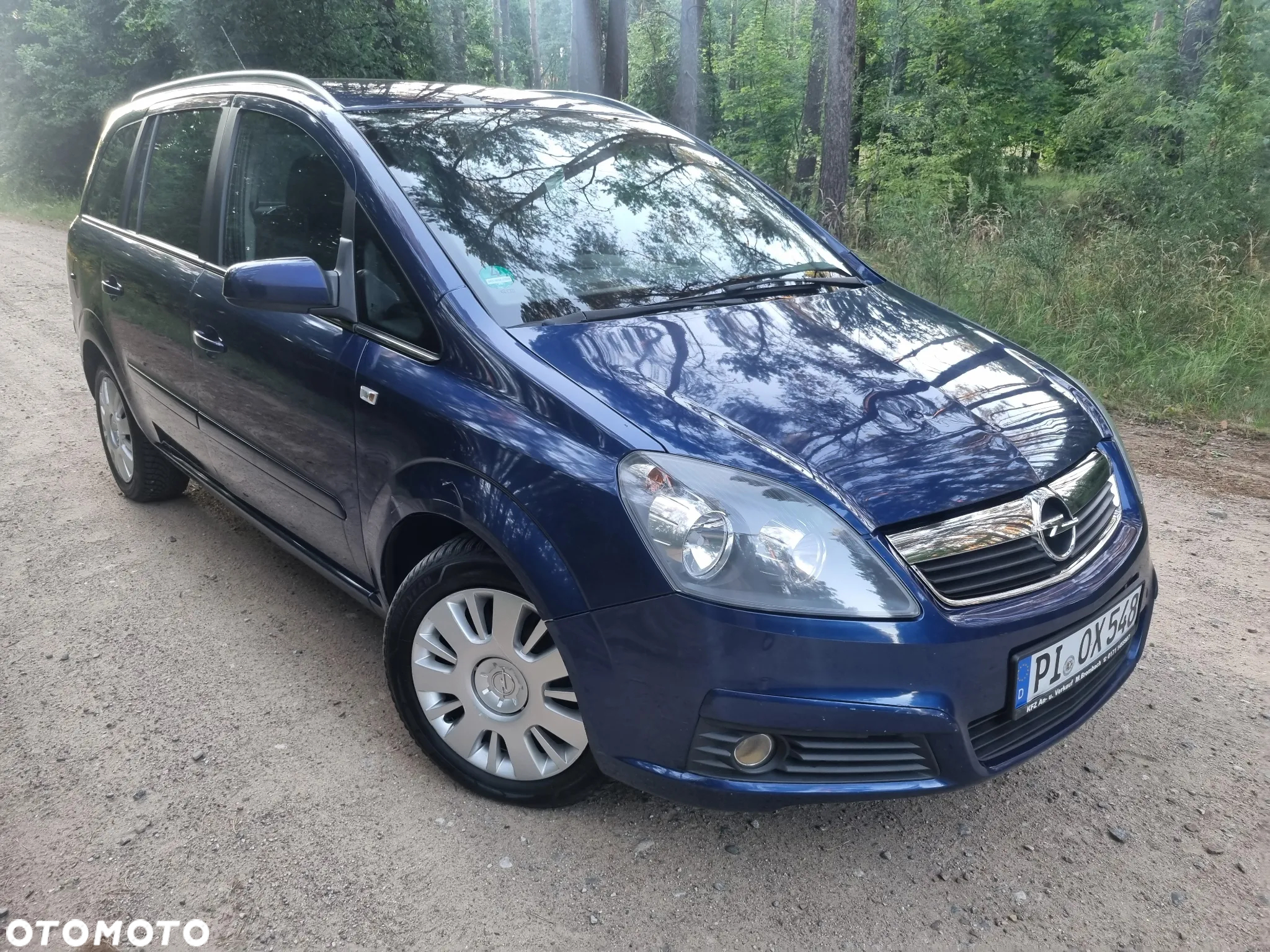 Opel Zafira 1.9 CDTI Automatik - 35