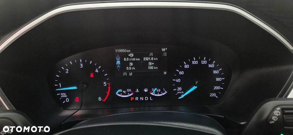 Ford Kuga 1.5 EcoBlue TITANIUM - 26