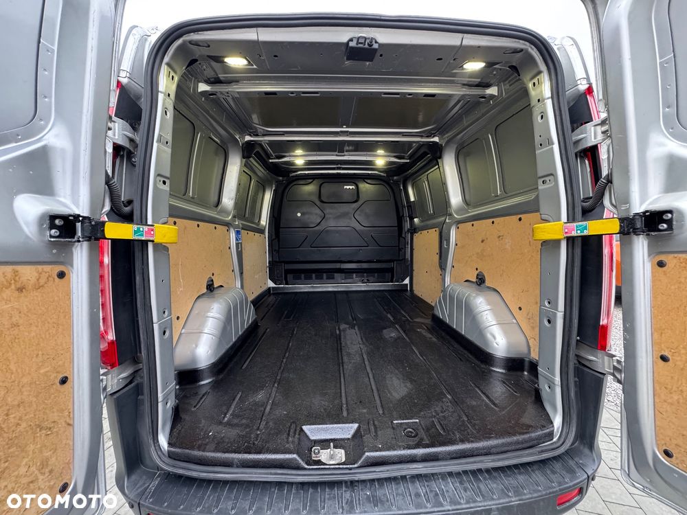 Ford Transit Custom - 24