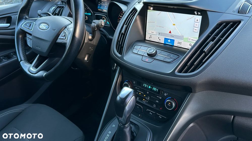 Ford Kuga - 22
