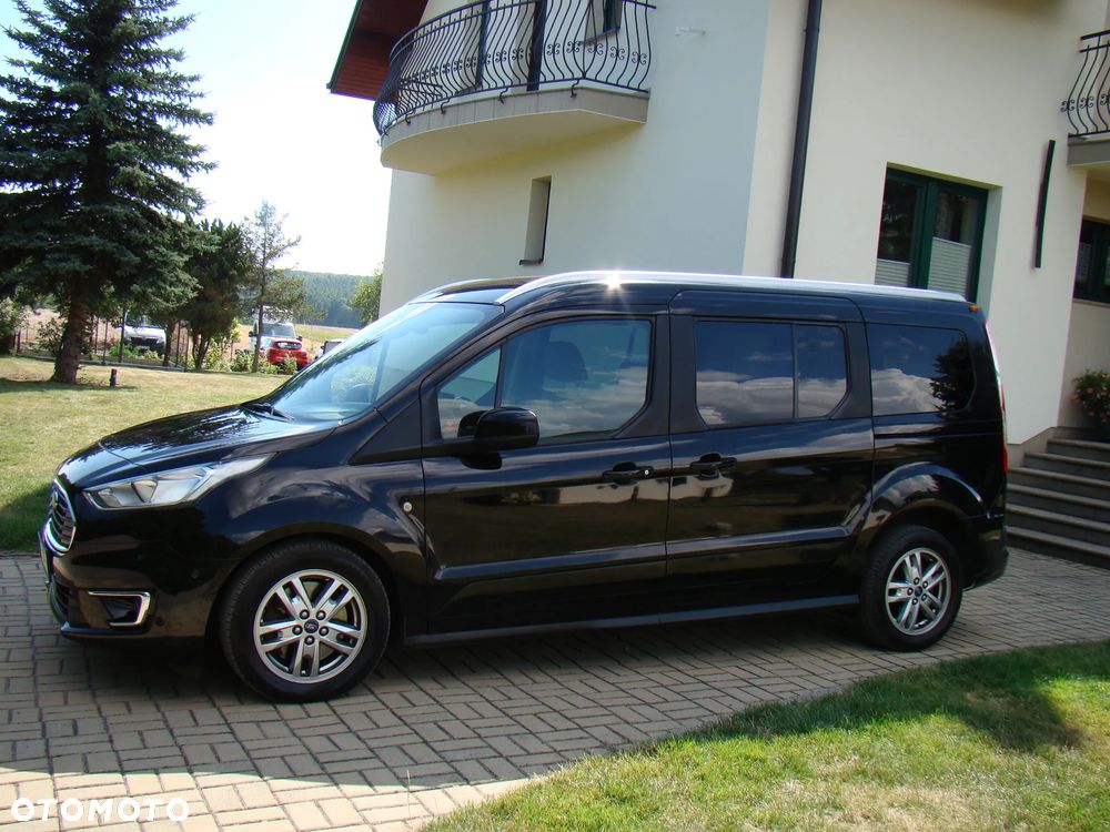 Ford Tourneo Connect Grand - 14