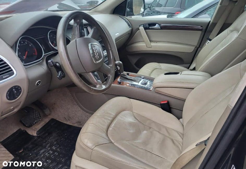 Audi Q7 - 3
