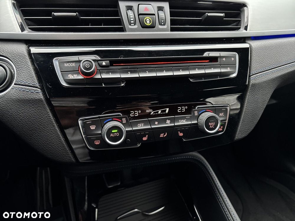 BMW X2 - 16