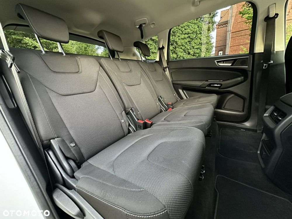 Ford S-Max - 10