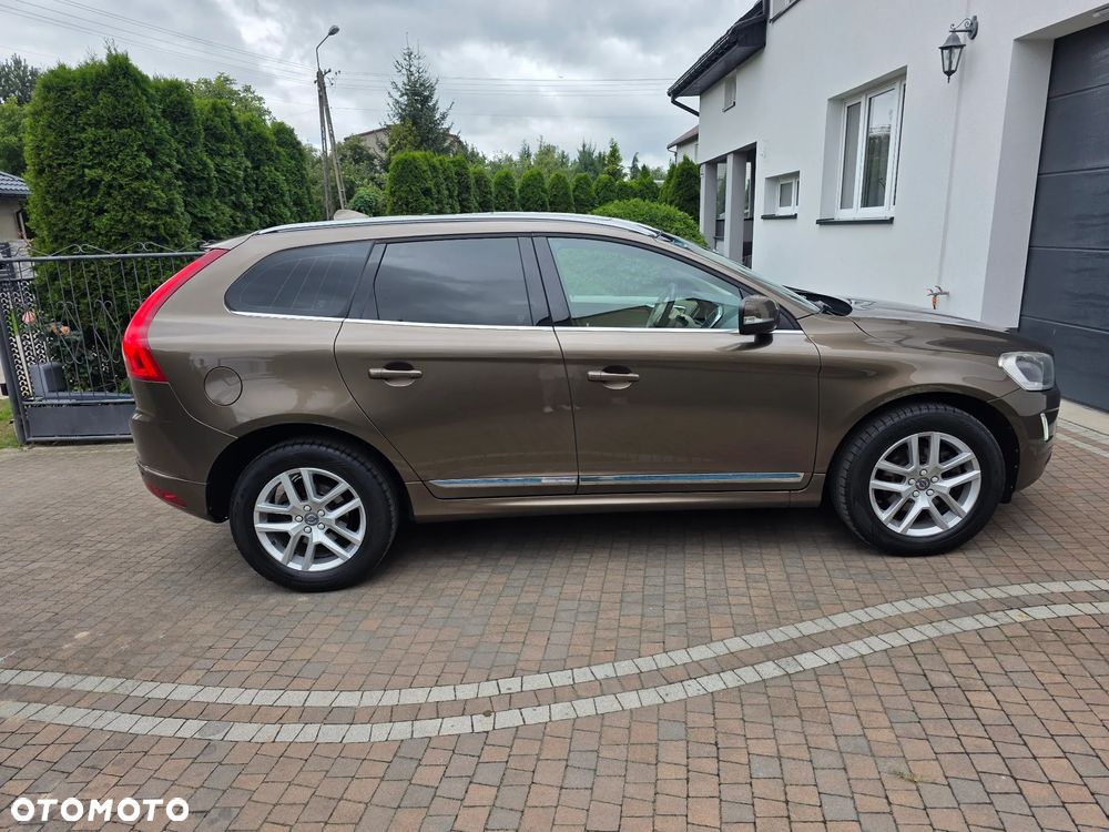 Volvo XC 60 D3 Drive-E Kinetic - 4