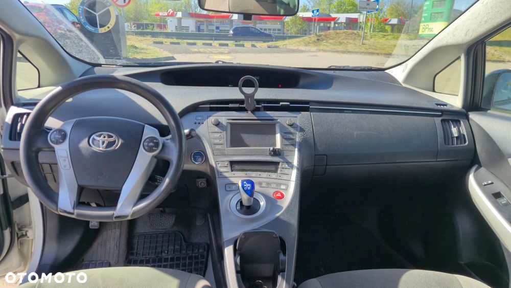Toyota Prius - 7