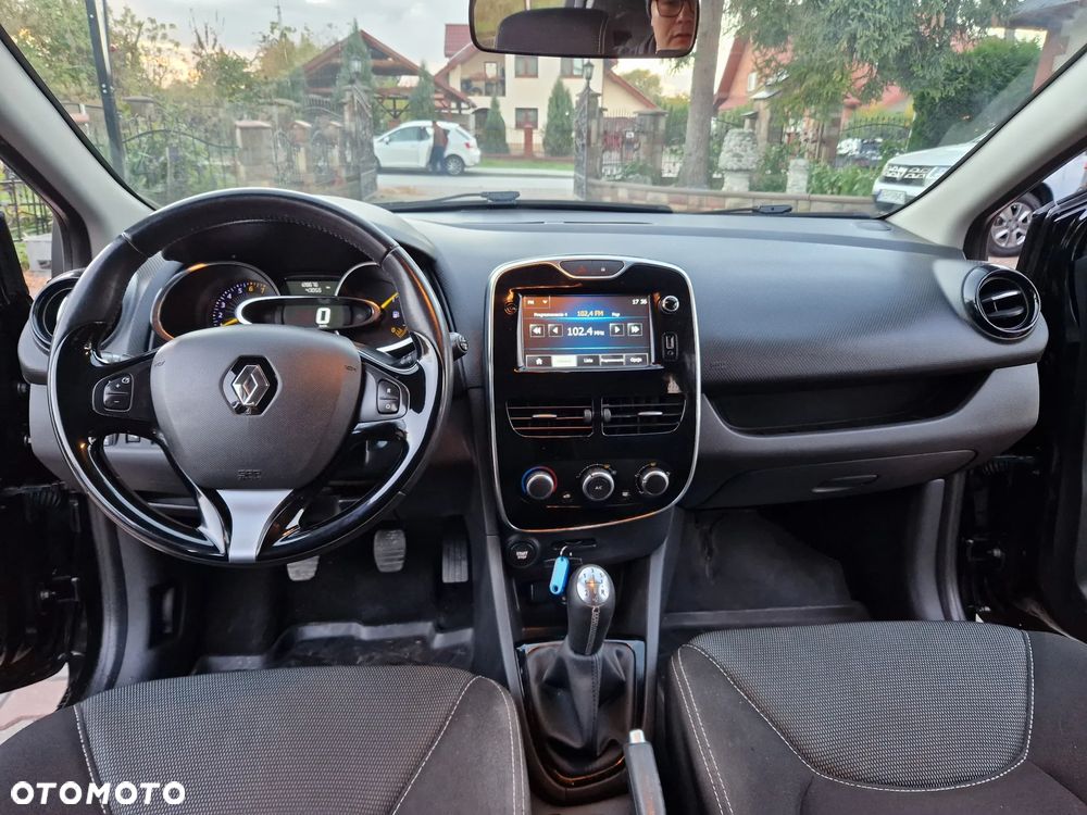 Renault Clio 1.2 16V Alize - 17