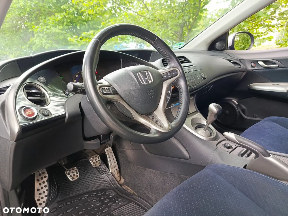 Honda Civic 1.8 Comfort - 16