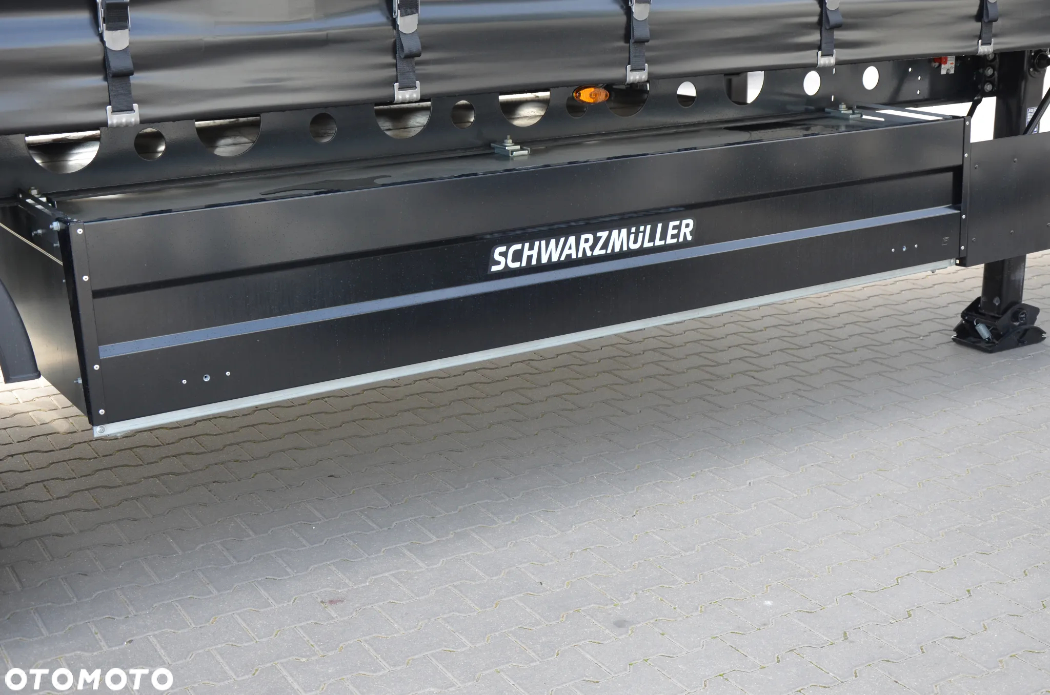 Schwarzmuller NOWA 2025r POWER LINE, DACH POD. OŚ POD. KOSZ PAL. SAF CODE XL, DOSTĘPNA OD RĘKI ! 1400 - 11
