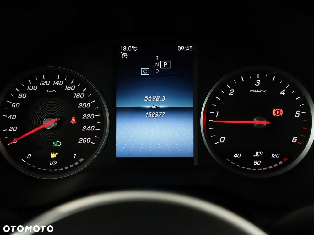 Mercedes-Benz GLC 220 d 4Matic 9G-TRONIC - 23