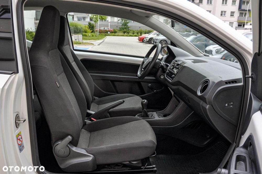Volkswagen up! - 11