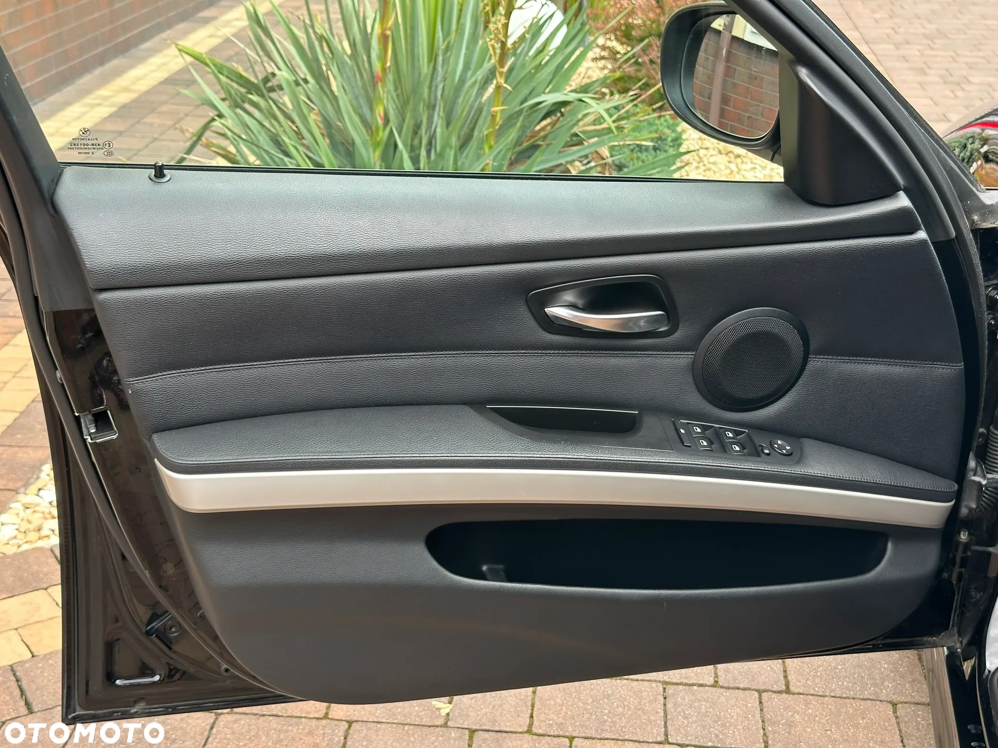 BMW Seria 3 320d DPF Touring - 18
