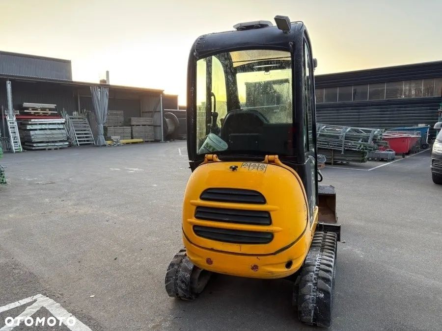 JCB 8018 - 5