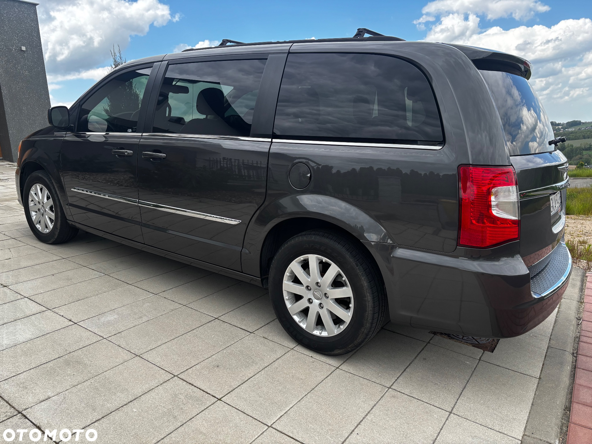 Chrysler Town & Country 3.6 Limited - 12