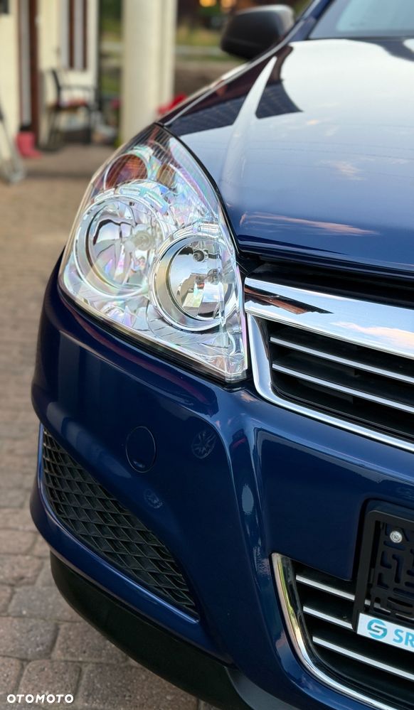 Opel Astra 1.4 Enjoy - 22