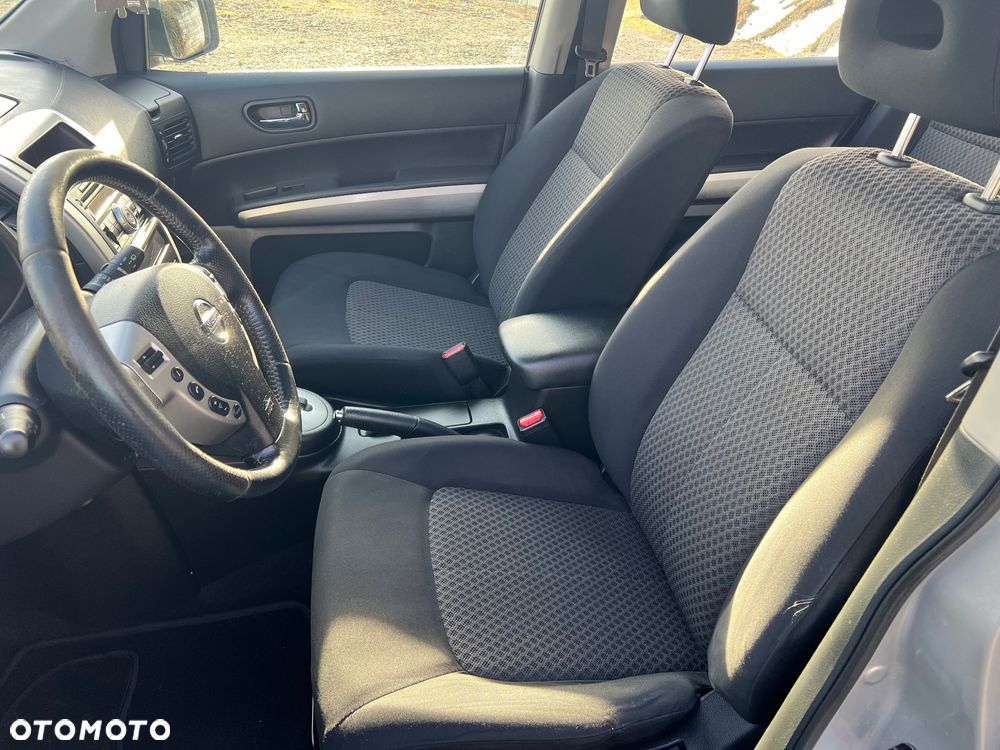 Nissan X-Trail 2.0 dCi 4x4 DPF Automatik SE - 16