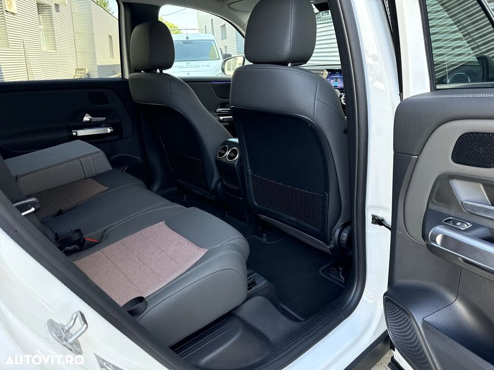 Mercedes-Benz EQB 250+ Electric Art - 25