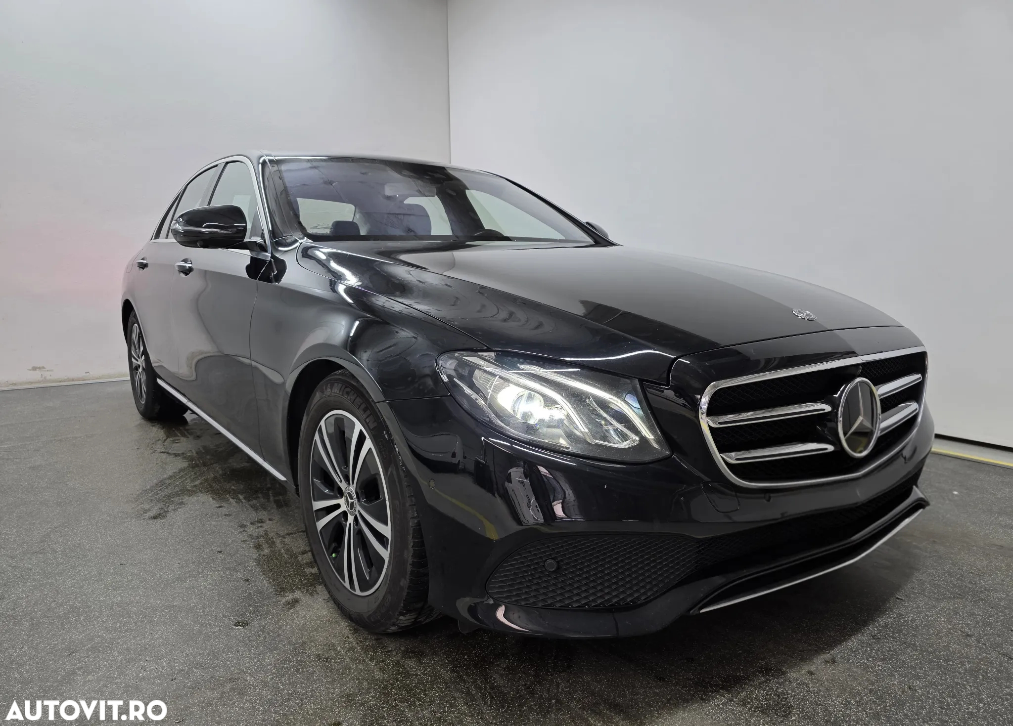 Mercedes-Benz E - 3