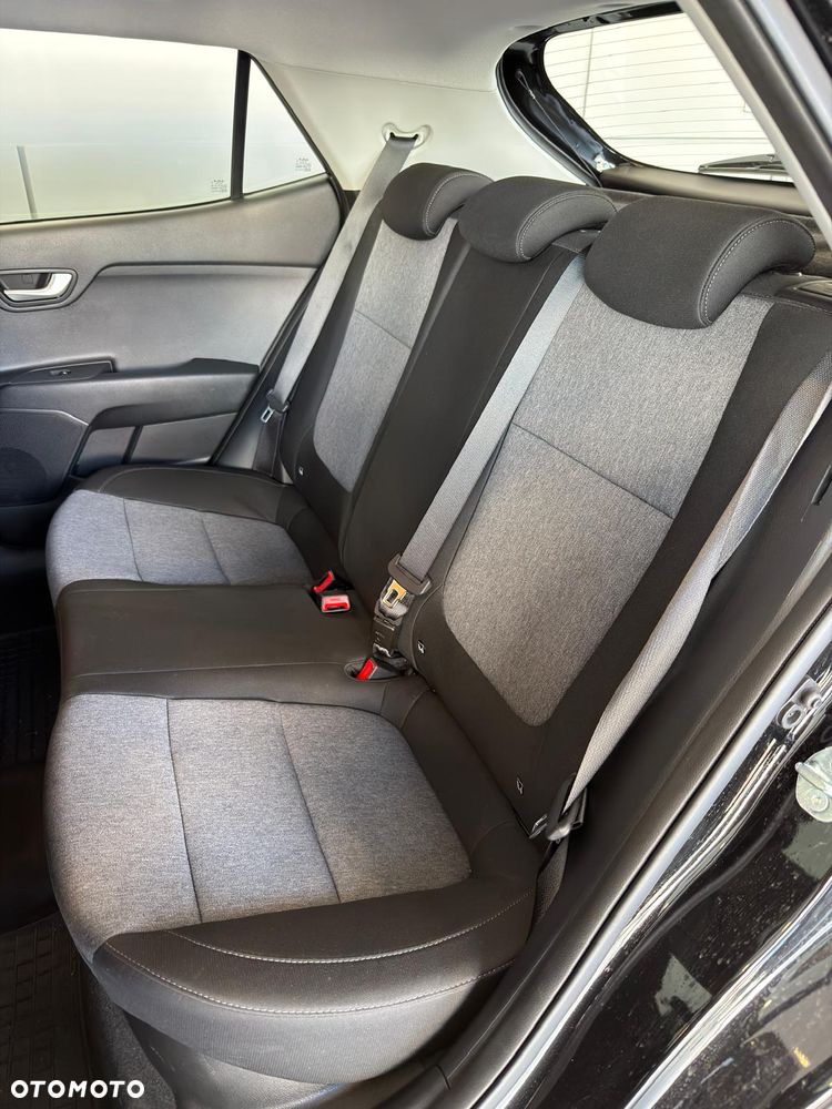 Kia Stonic 1.2 M - 11
