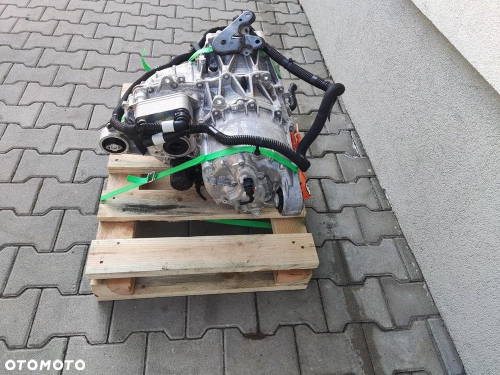 SILNIK ELEKTRYCZNY TYŁ TYLNY TESLA MODEL 3 LIFT 2023-2026 1587740-00-C - 4