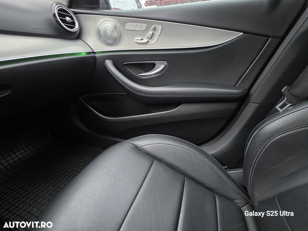 Mercedes-Benz E 350 Aut. - 24