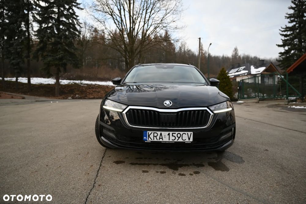 Skoda Octavia 1.5 TSI Selection - 11