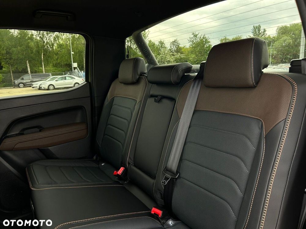 Volkswagen Amarok - 15
