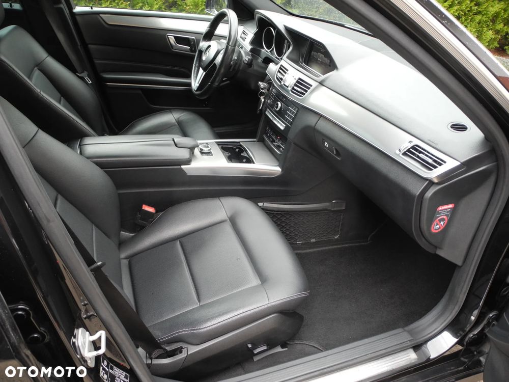 Mercedes-Benz Klasa E - 15