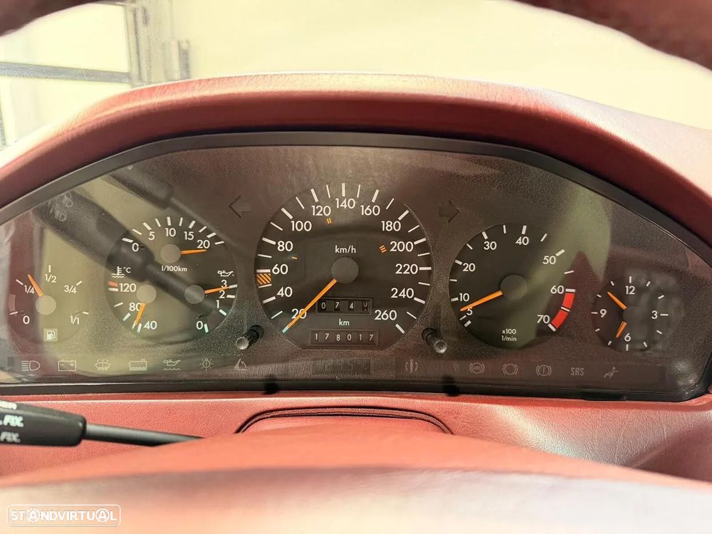 Mercedes-Benz SL 500 Standard - 18