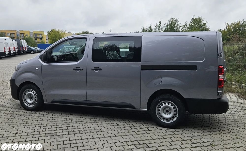 Opel Vivaro Załogowy - 2