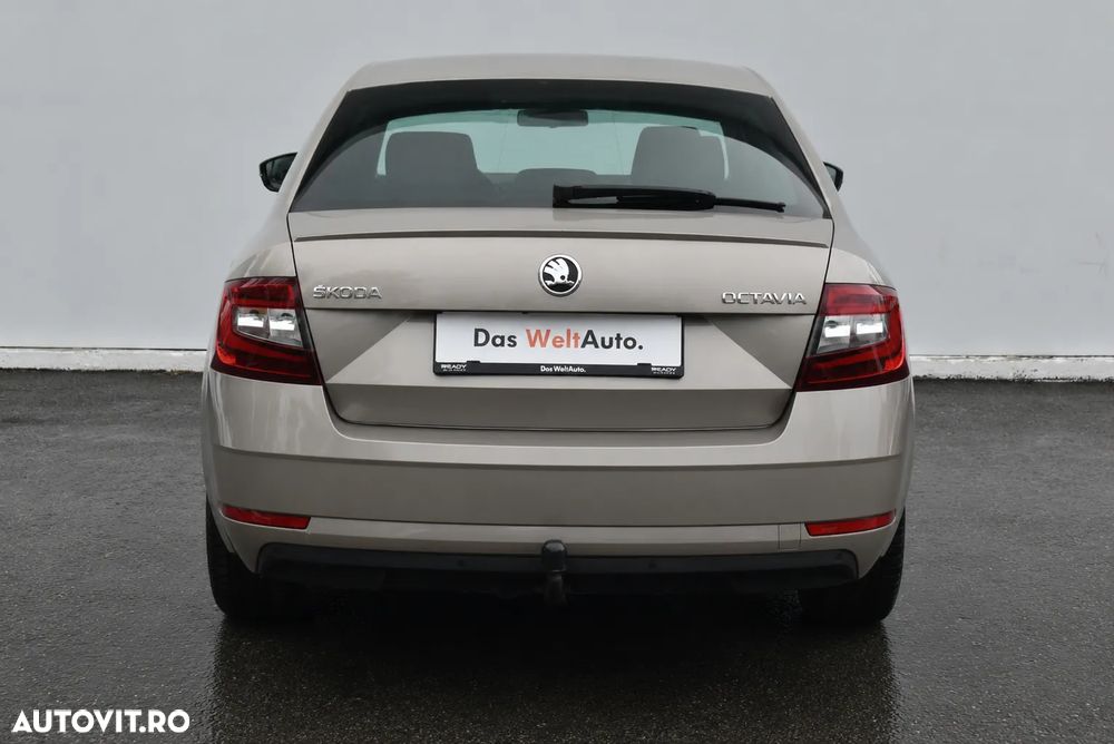 Skoda Octavia - 7