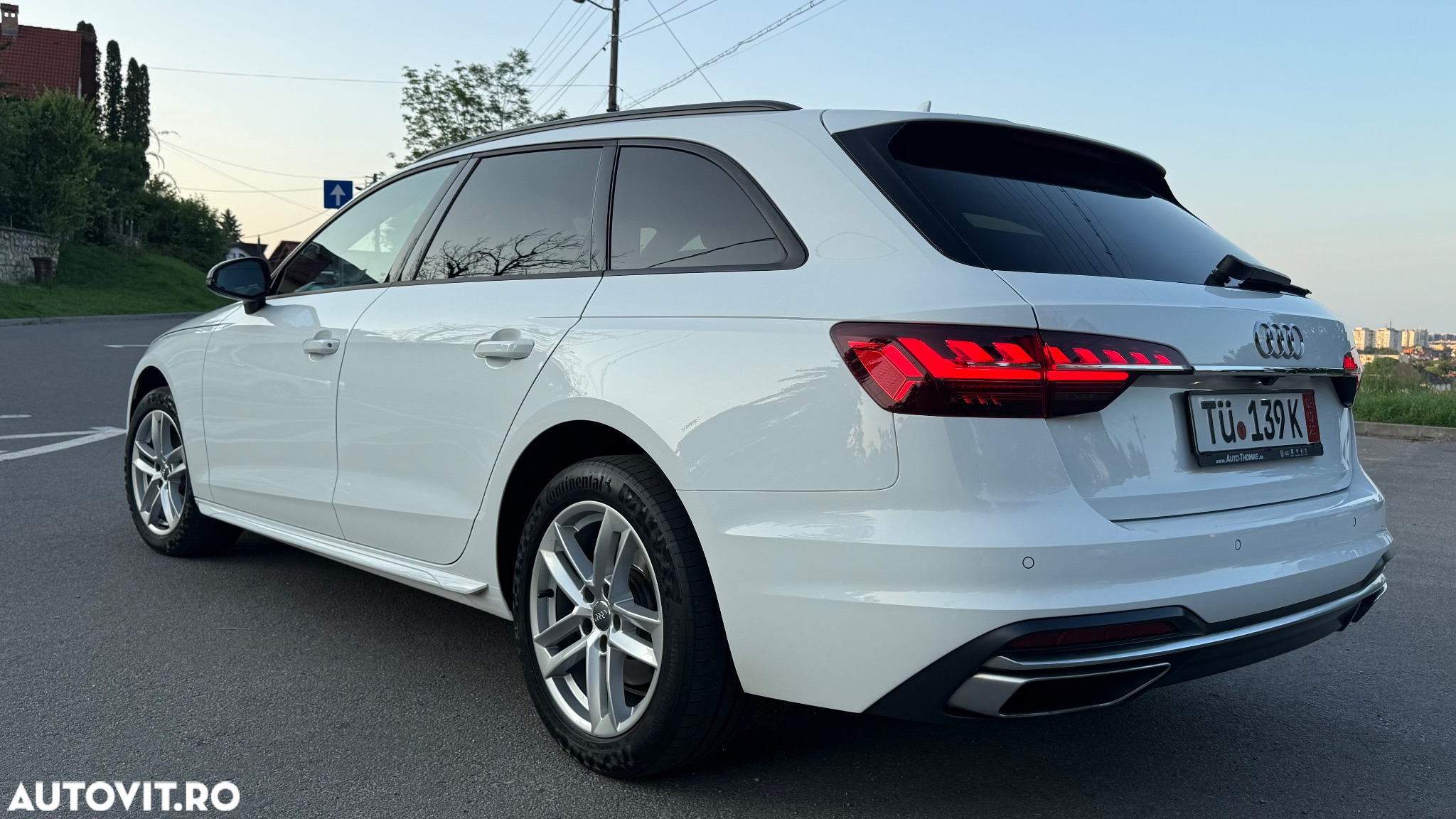 Audi A4 Avant 35 TDI S tronic S line - 8
