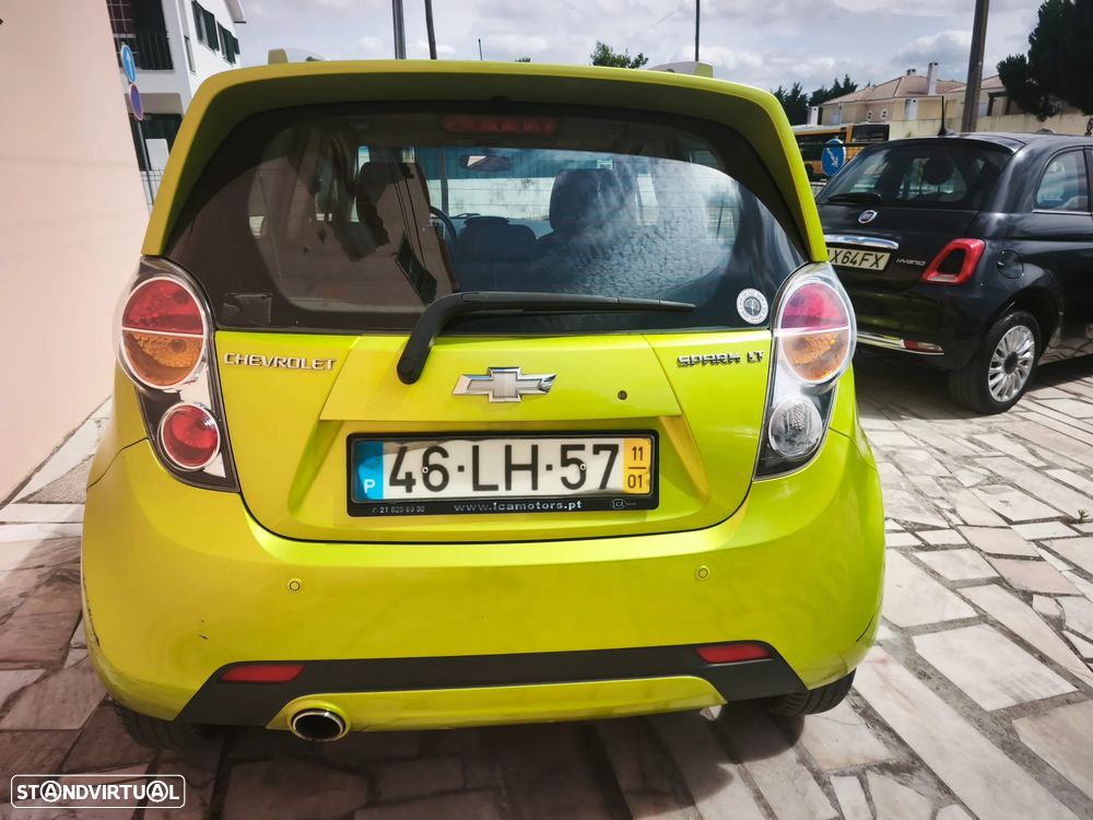 Chevrolet Spark 1.2 LT - 23