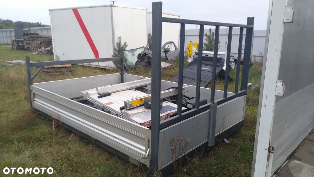 IVECO DAILY paka zabudowa - 2