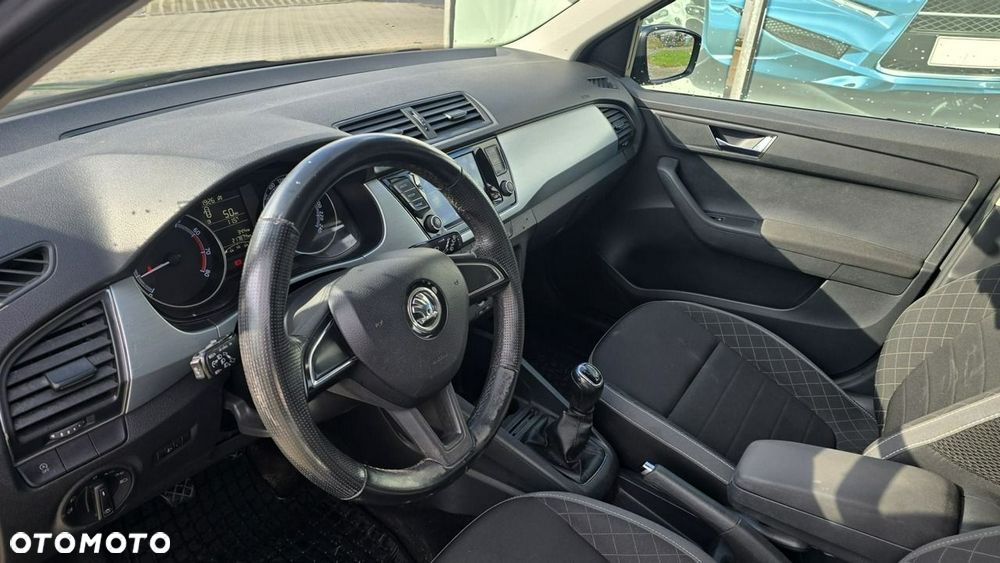 Skoda Fabia - 9