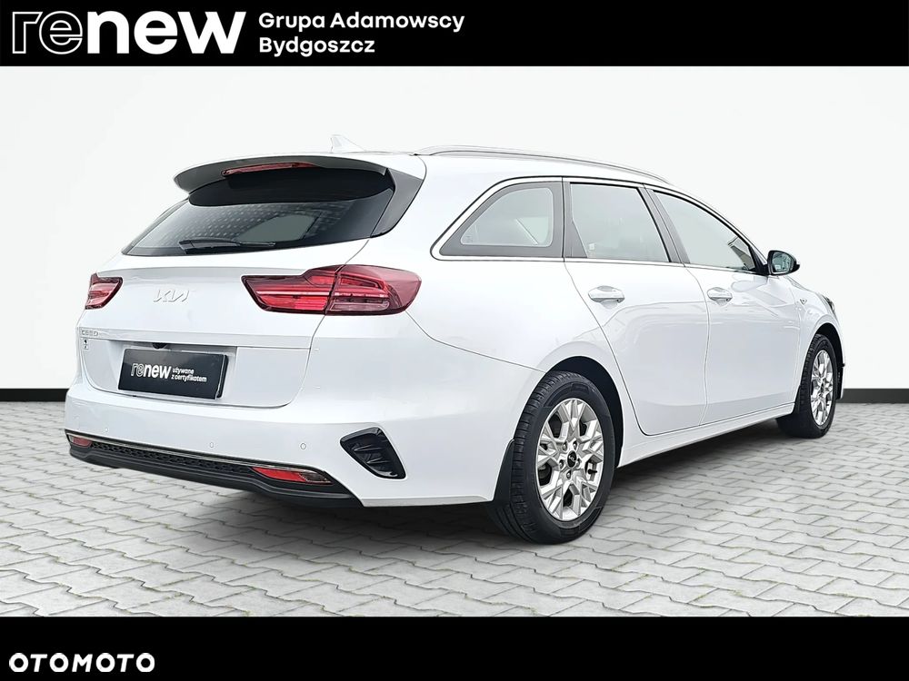 Kia Ceed 1.5 T-GDI M - 2