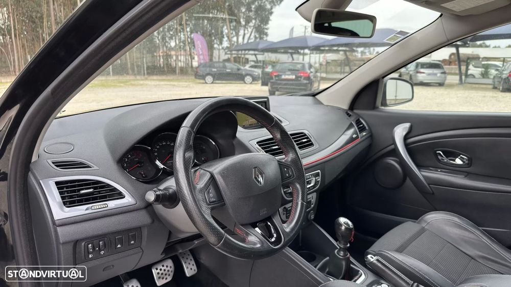 Renault Mégane Sport Tourer 1.5 dCi GT Line SS - 20