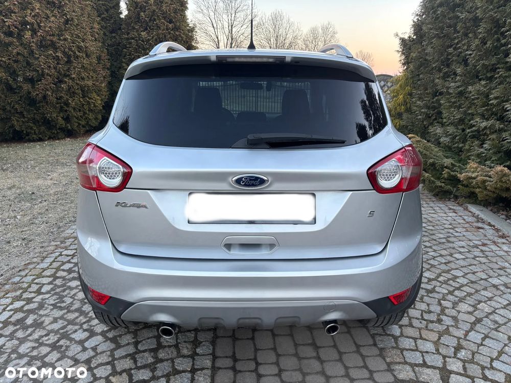 Ford Kuga 2.0 TDCi Titanium - 4